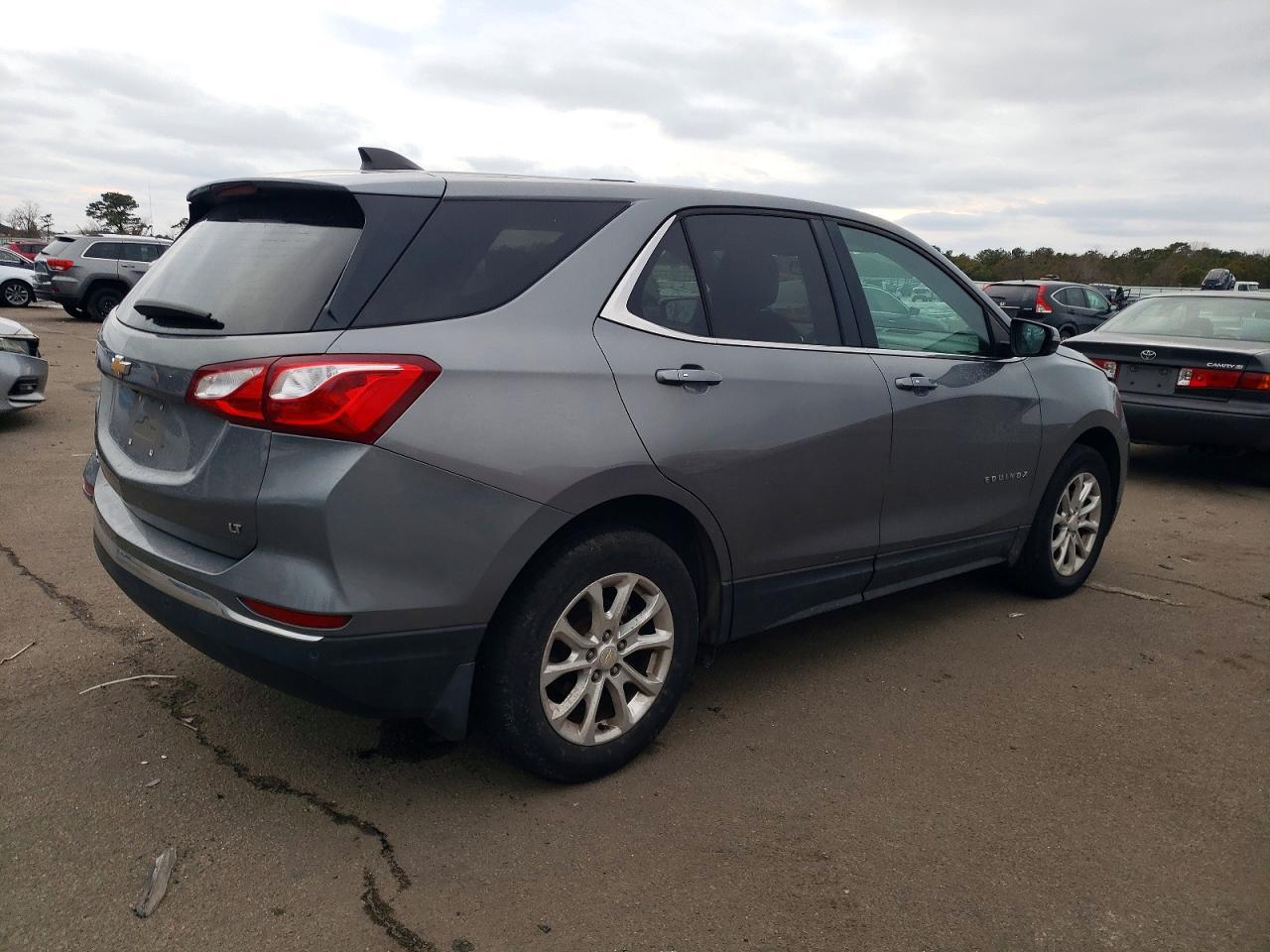 2018 Chevrolet Equinox Lt - Фото 3