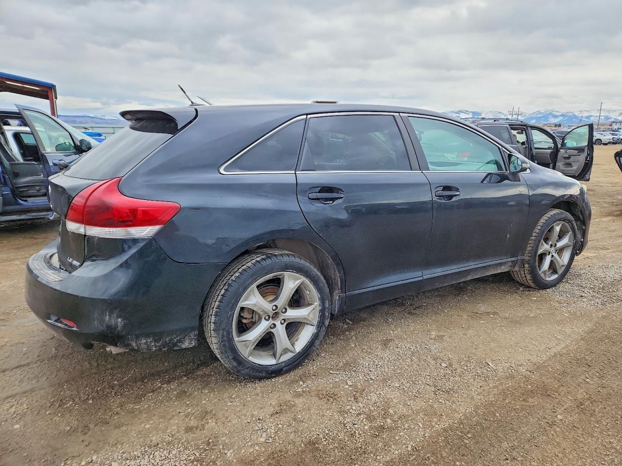 2013 Toyota Venza Le - Фото 3