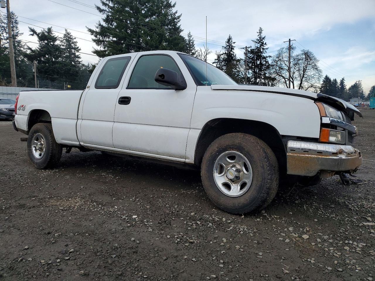 2003 Chevrolet Silverado K1500 - Image 4