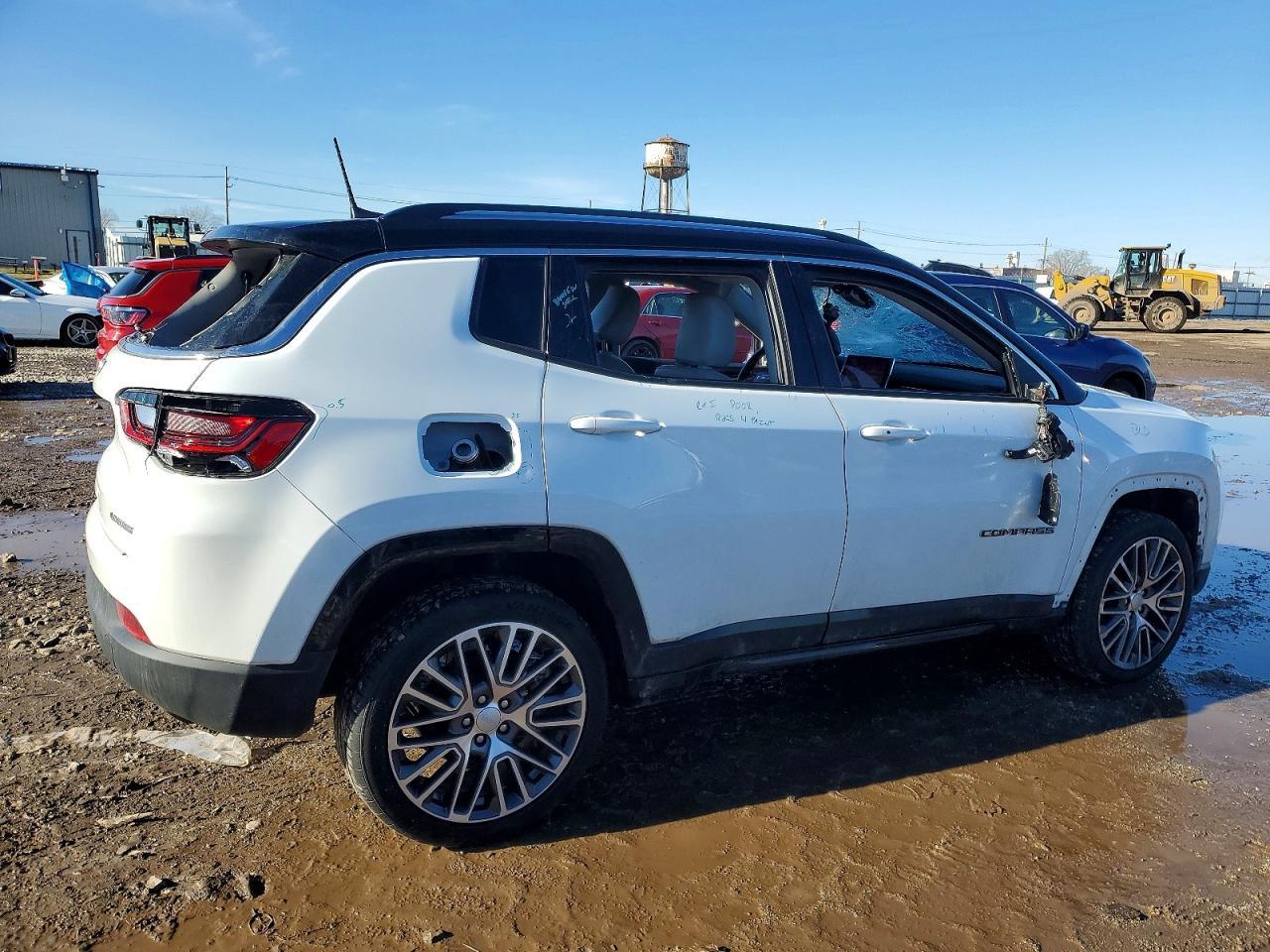 2022 Jeep Compass Limited - Фото 3