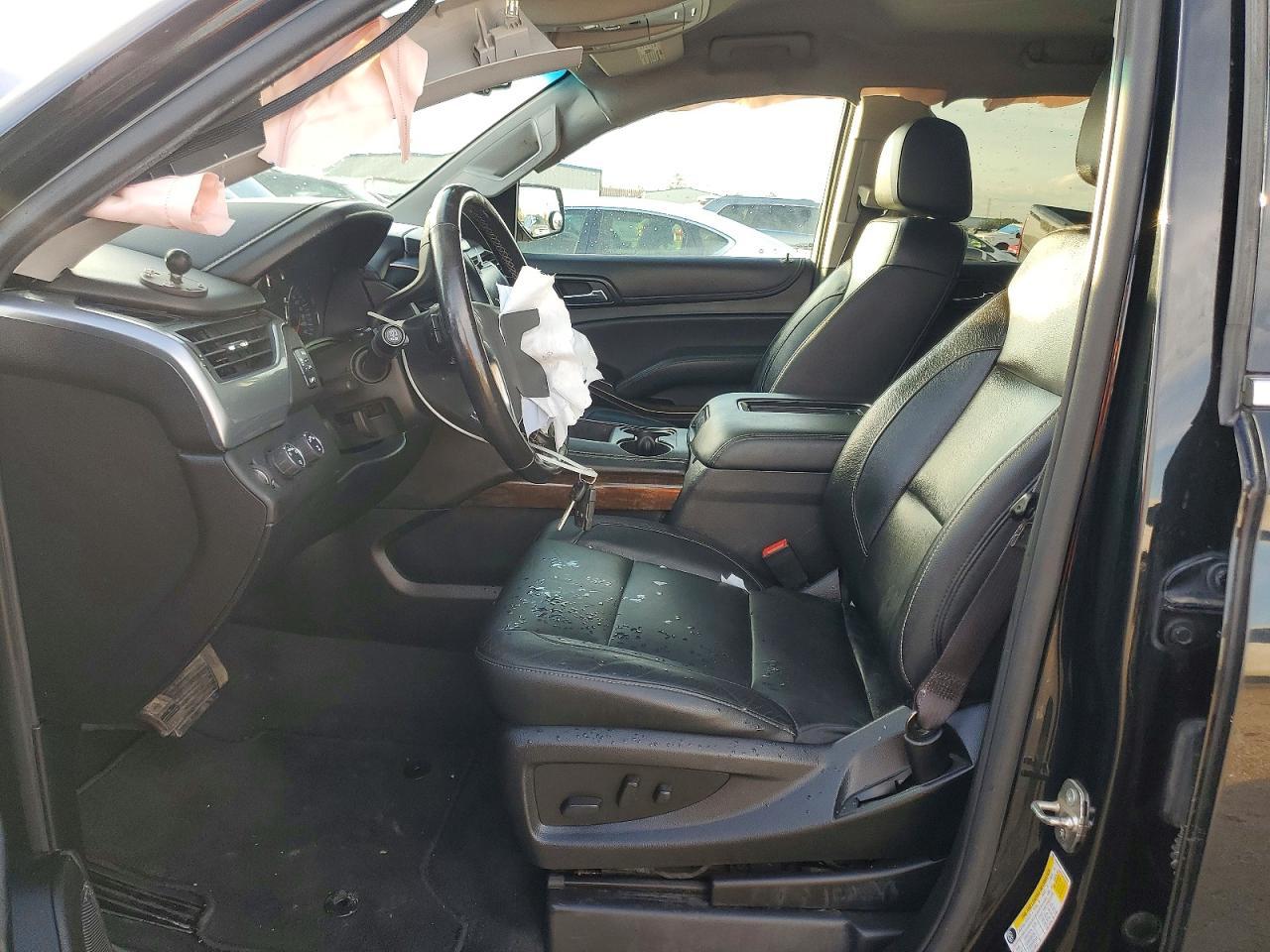 2019 Chevrolet Suburban K1500 Lt - Image 7