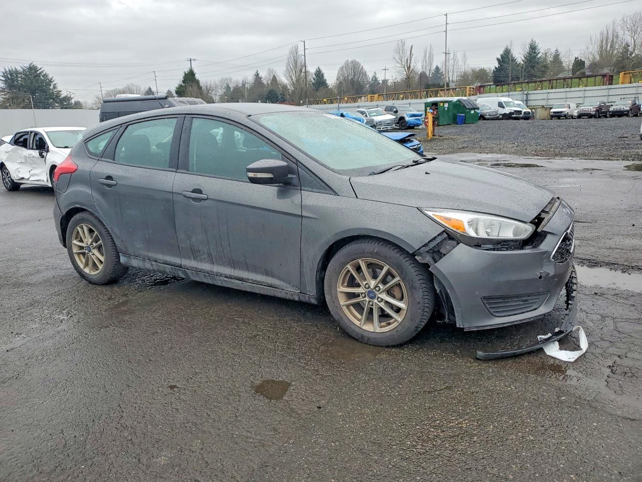 2017 Ford Focus Se - Фото 4