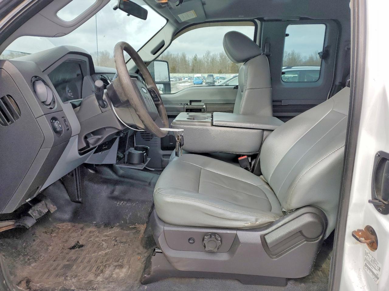 2012 Ford F350 Super Duty - Image 7
