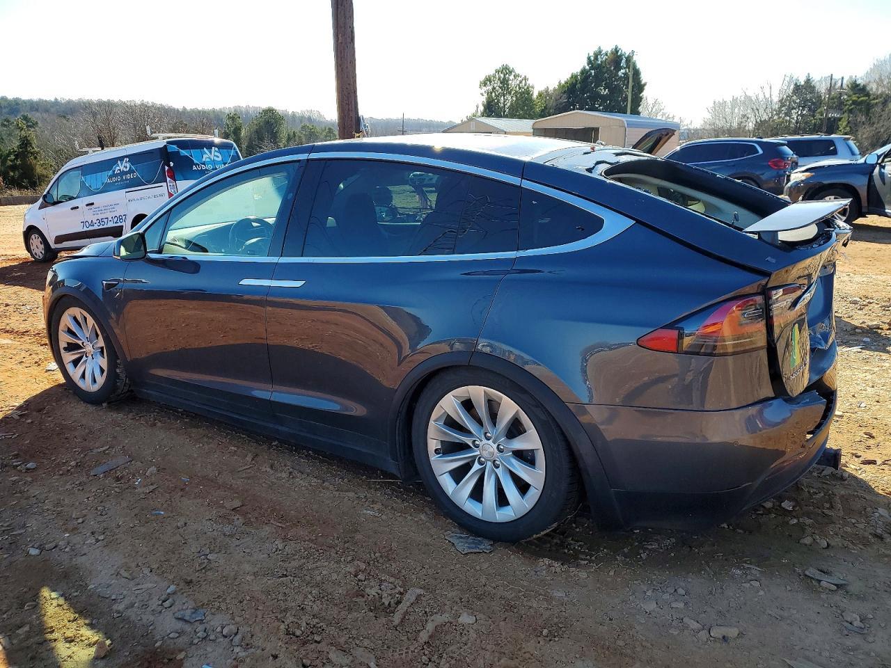 2017 Tesla Model X - Image 2