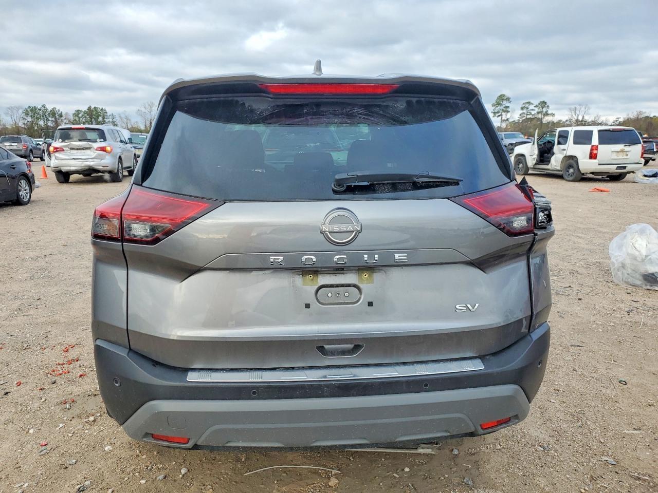 2023 Nissan Rogue Sv - Image 6