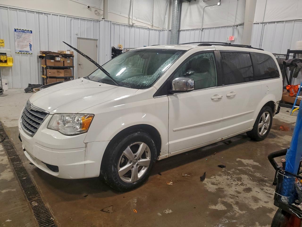 2008 Chrysler Town & Country Touring