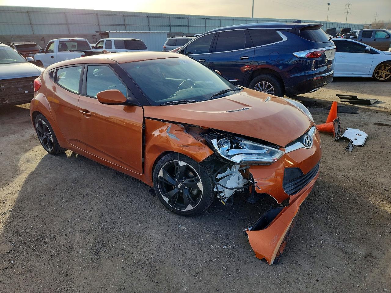 2014 Hyundai Veloster - Image 4