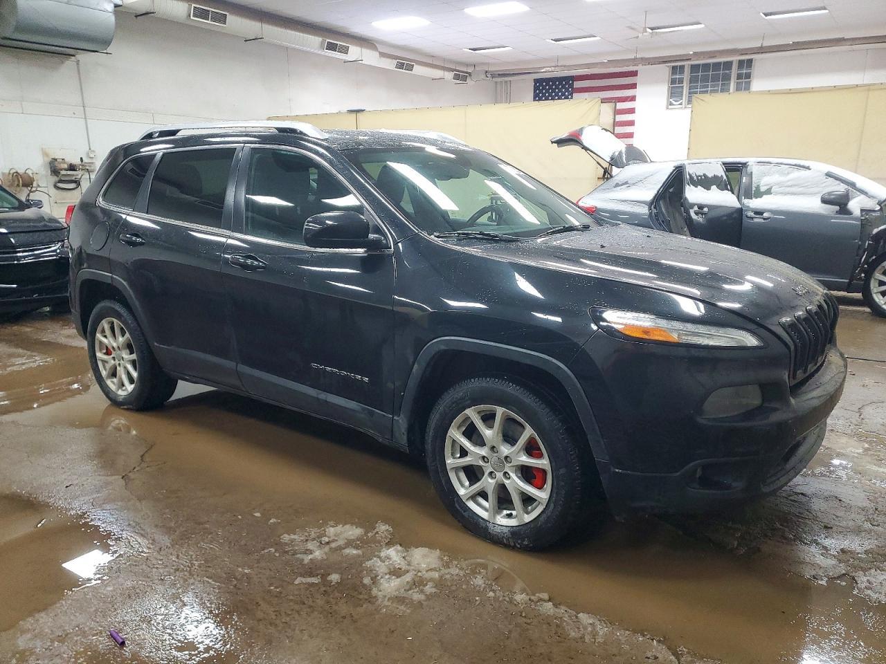 2015 Jeep Cherokee Latitude - Фото 4
