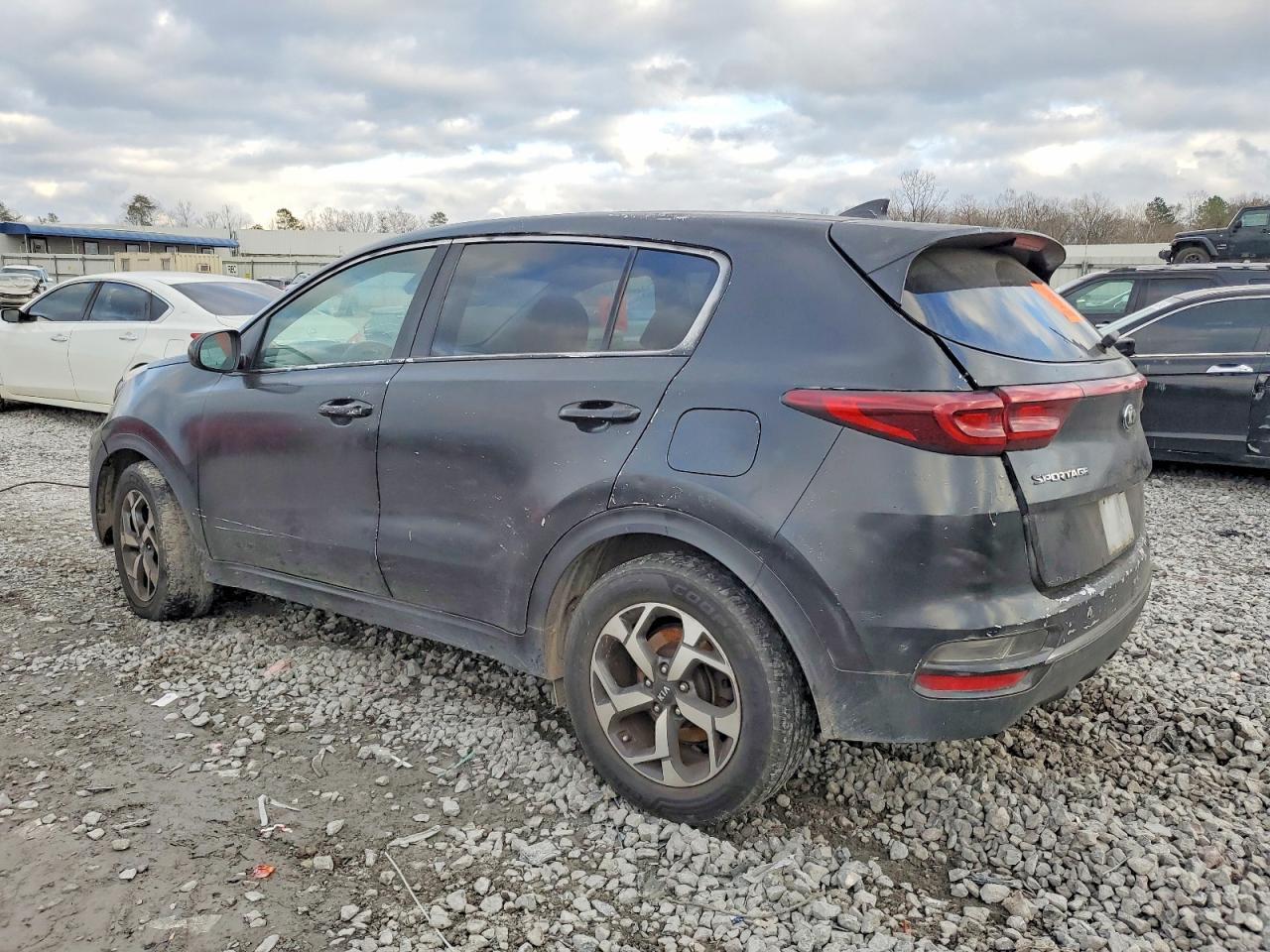 2020 Kia Sportage Lx - Фото 2