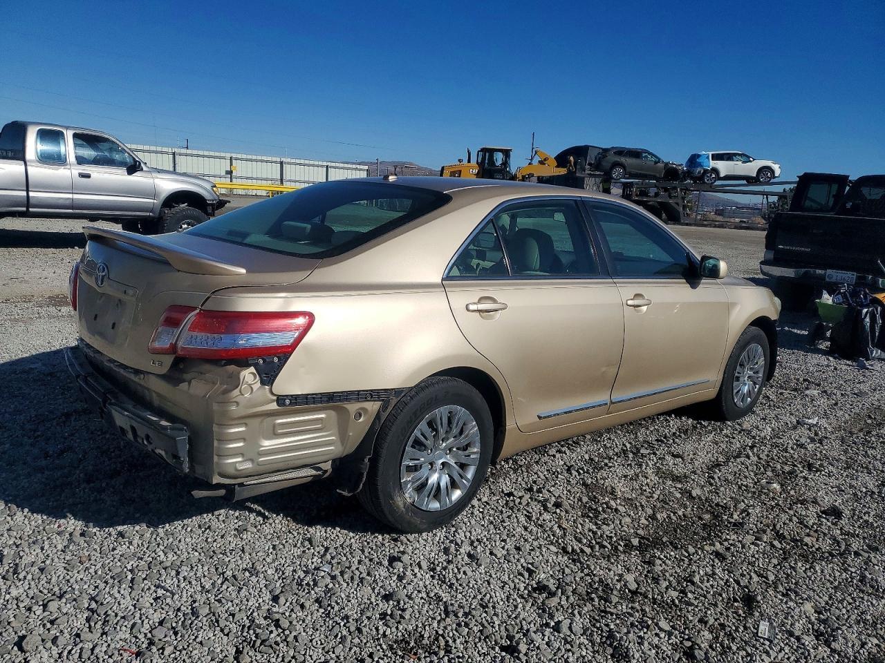 2011 Toyota Camry Base - Image 3