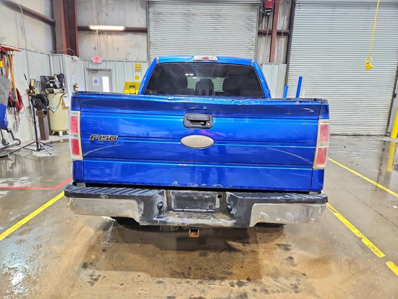 2011 Ford F150 Supercrew - Image 6