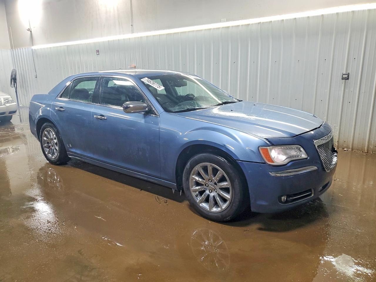 2011 Chrysler 300 Limited - Image 4