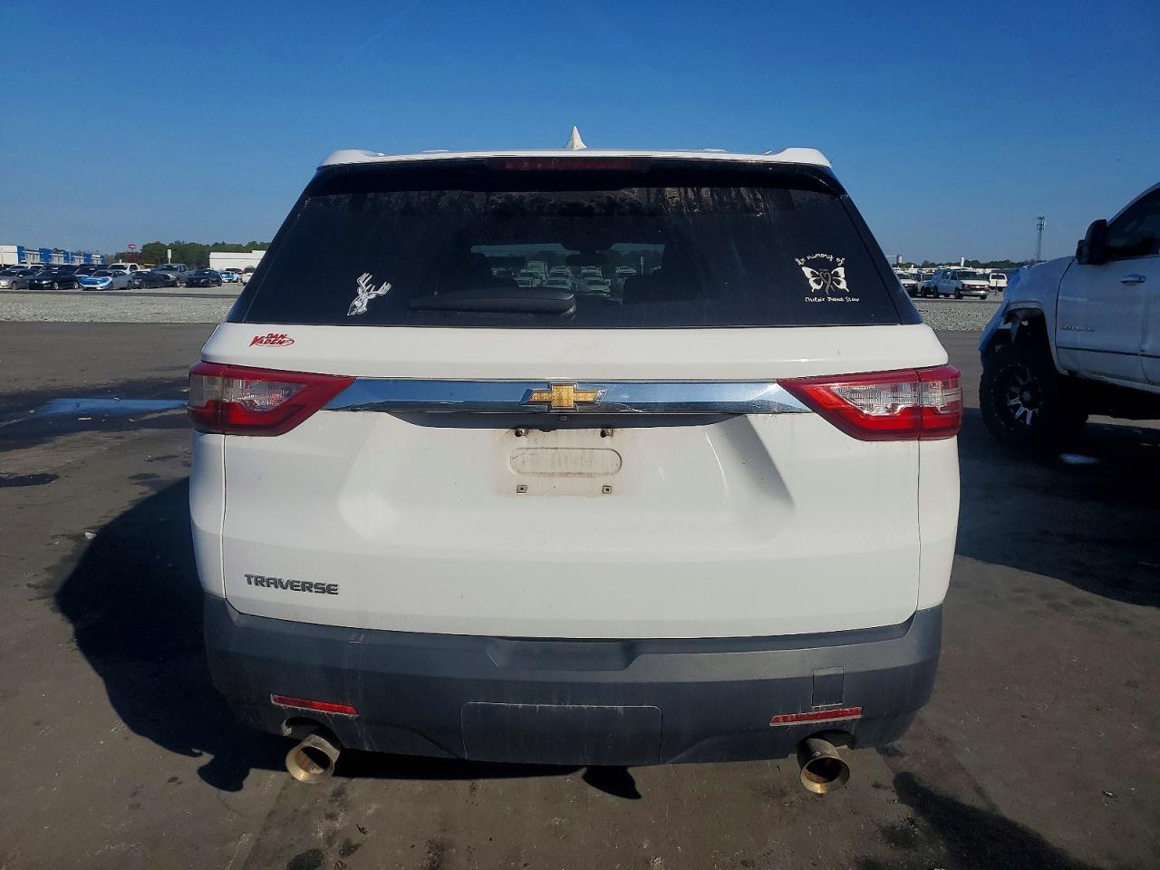 2020 Chevrolet Traverse Ls - Фото 6