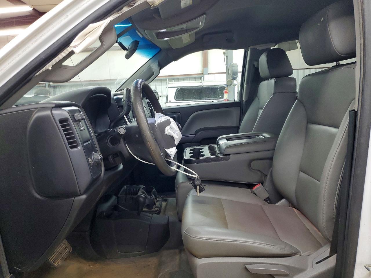 2019 Chevrolet Silverado K2500 Heavy Duty - Image 7