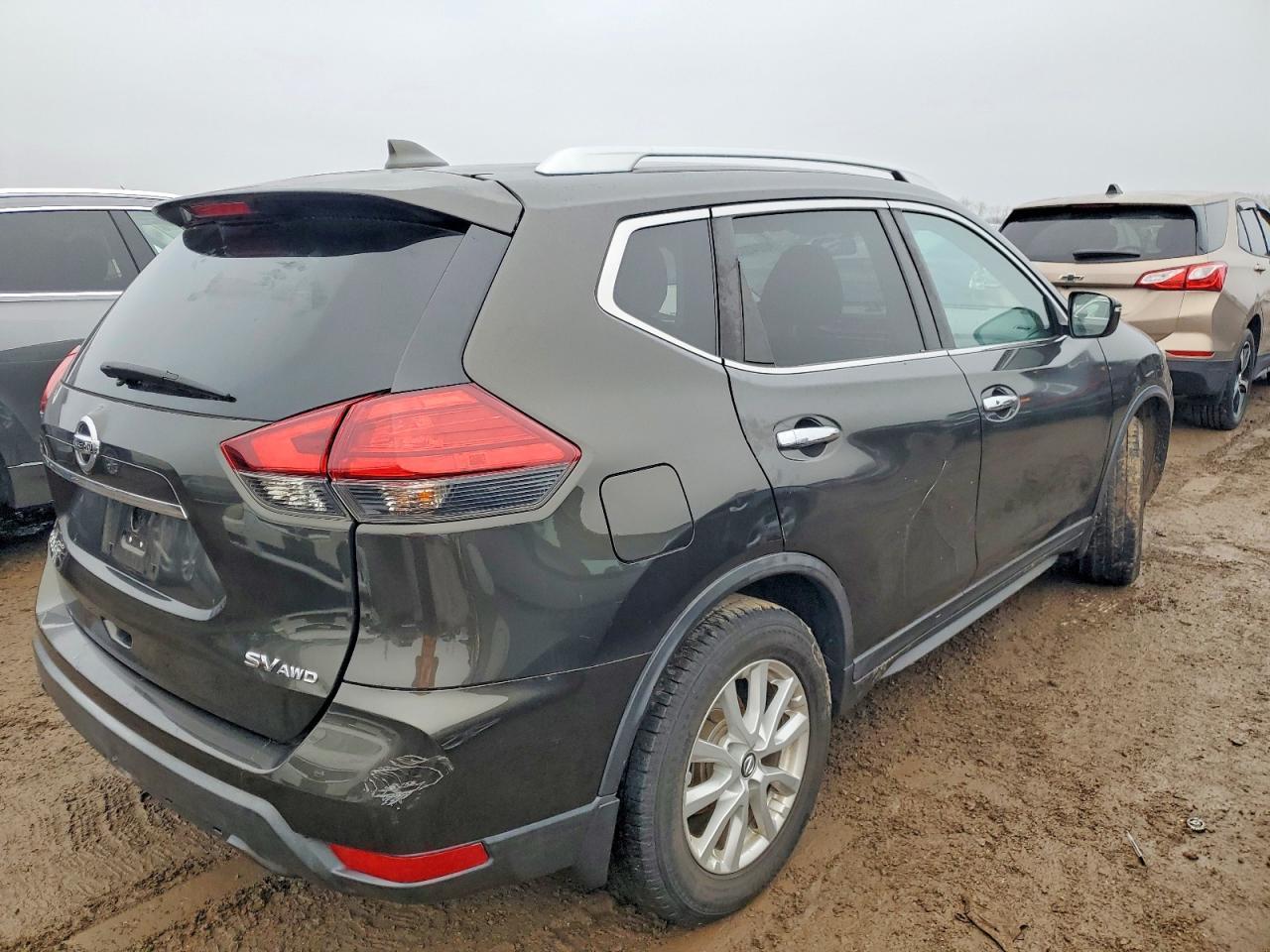 2017 Nissan Rogue S - Фото 3