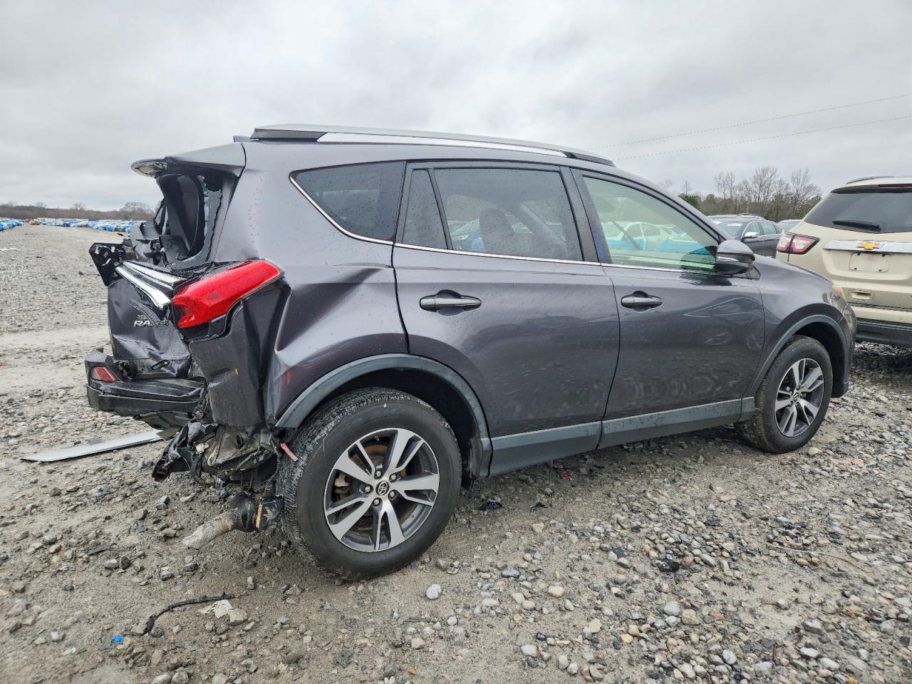 2017 Toyota Rav4 - Фото 3