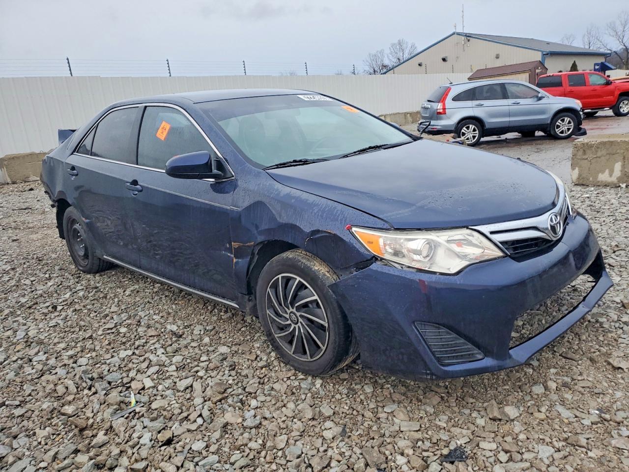 2014 Toyota Camry Le - Image 4
