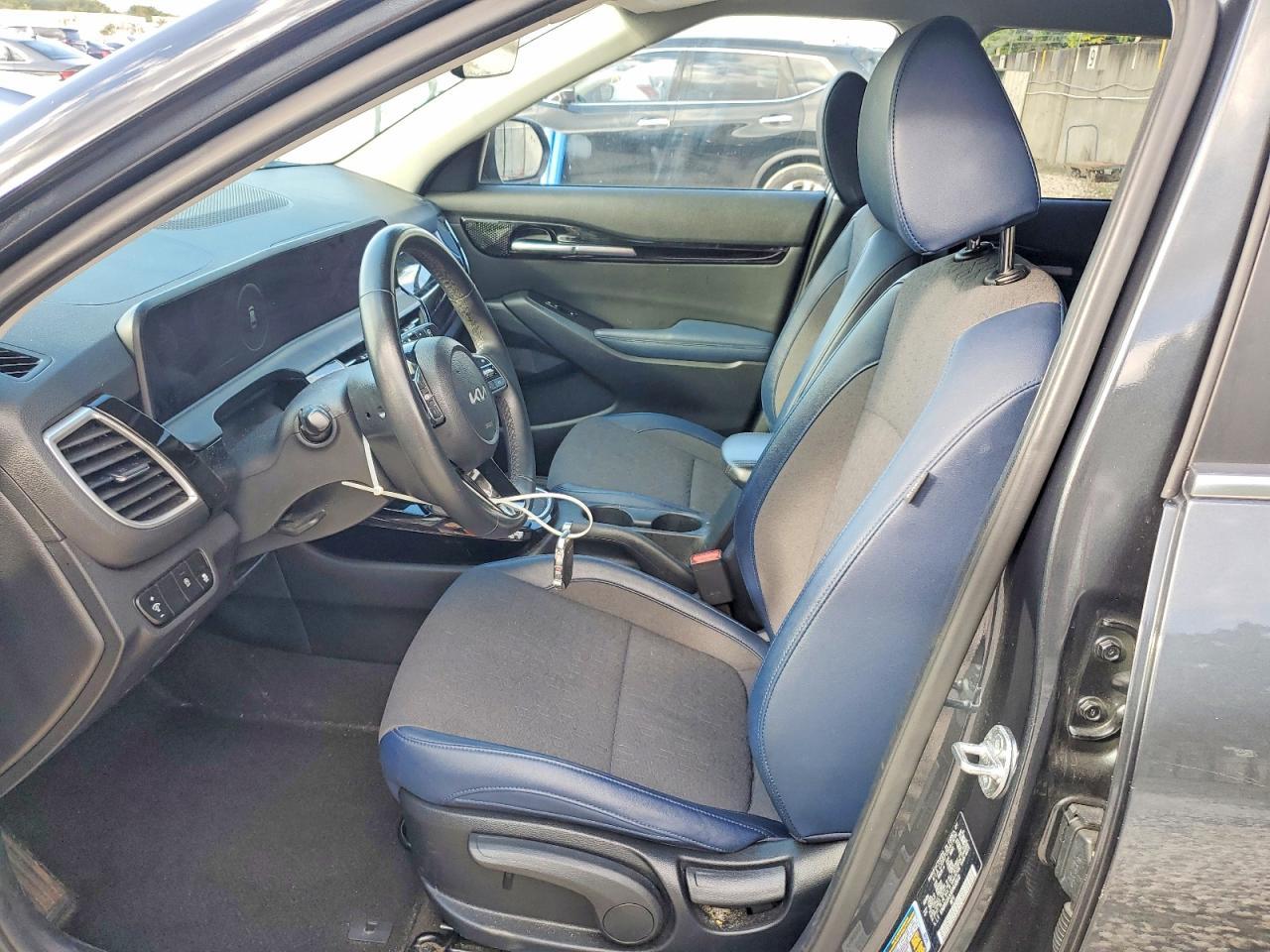 2024 Kia Seltos S - Фото 7