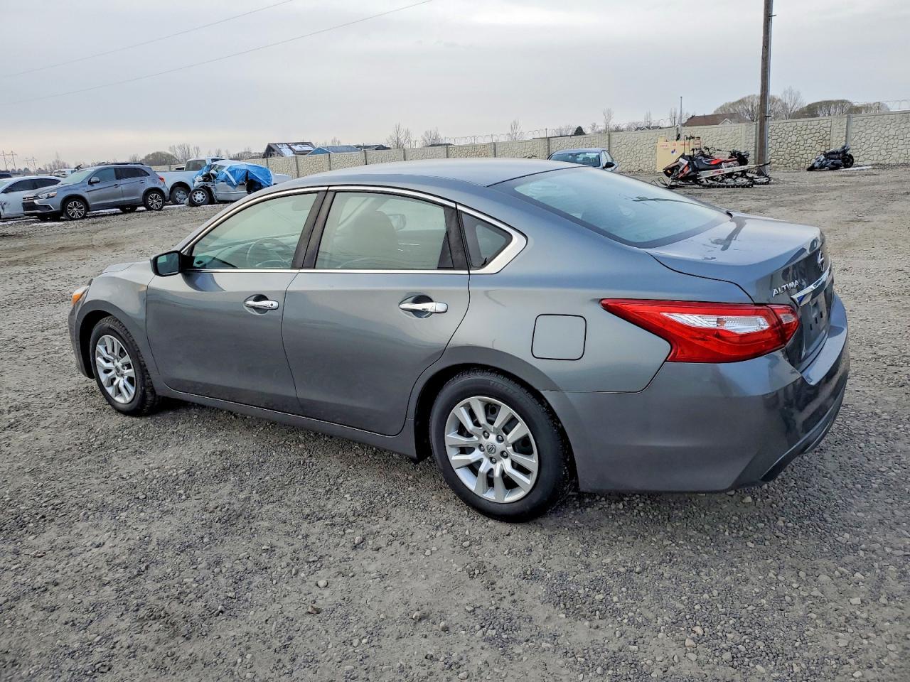 2017 Niss Altima 2.5 - Фото 2