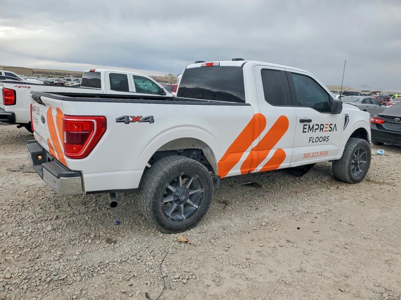 2022 Ford F150 Super Cab - Фото 3