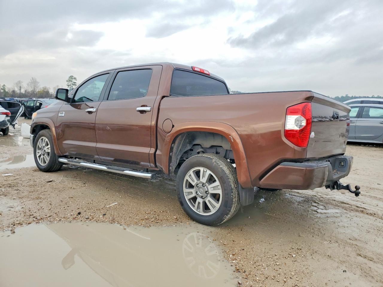 2014 Toyota Tundra 1794 Edition - Фото 2