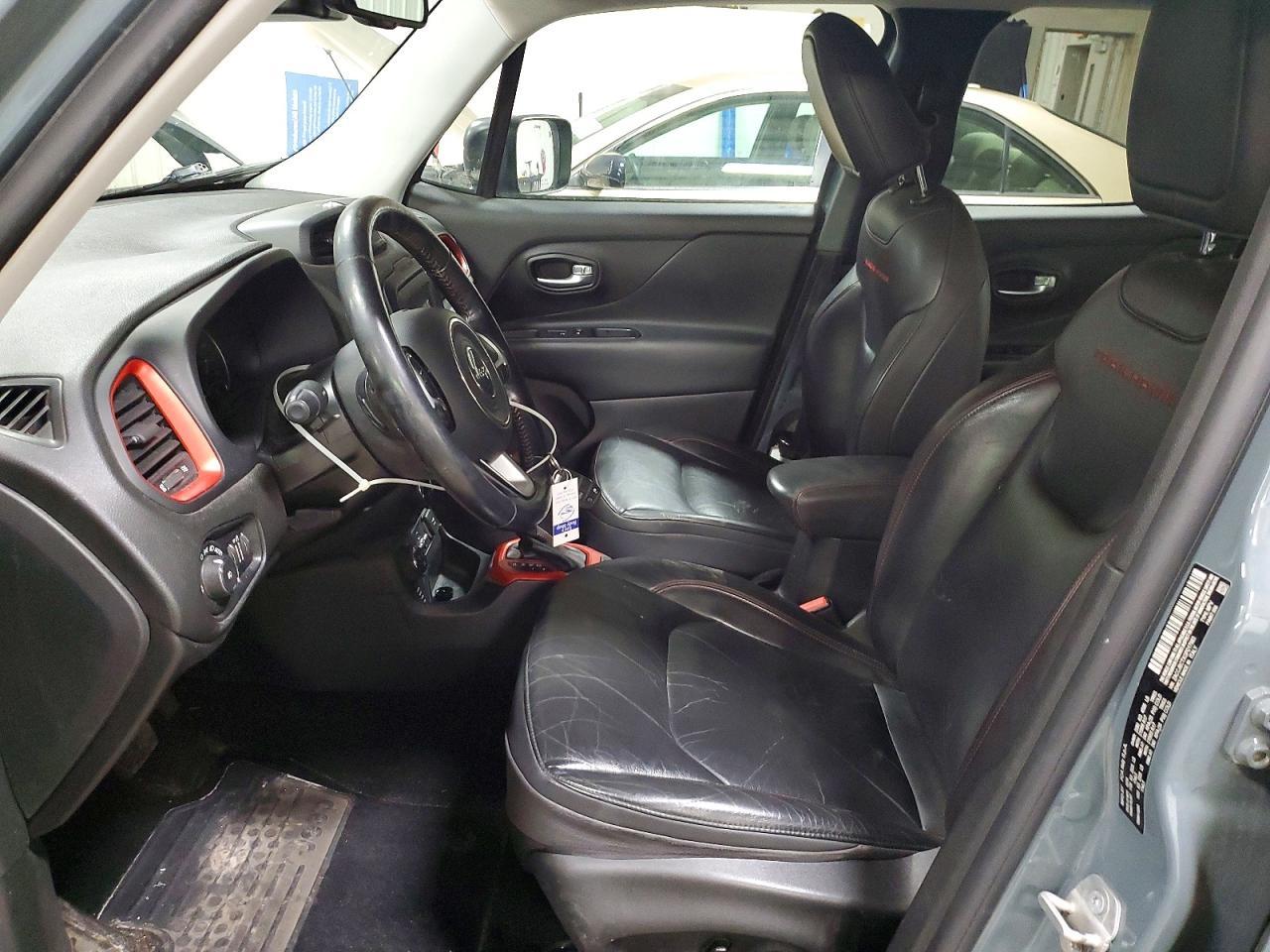 2016 Jeep Renegade Trailhawk - Фото 7