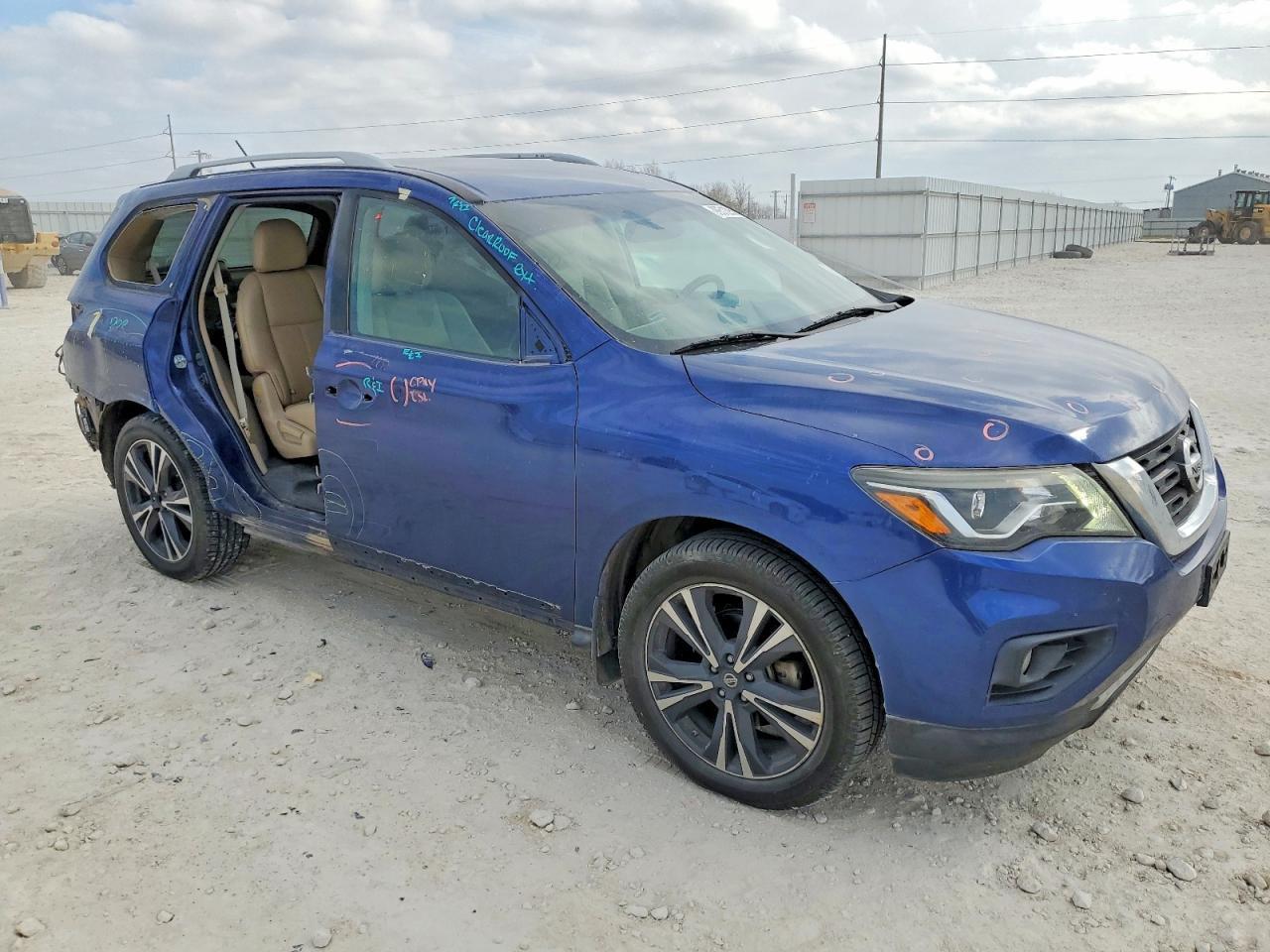 2017 Nissan Pathfinder S - Фото 4