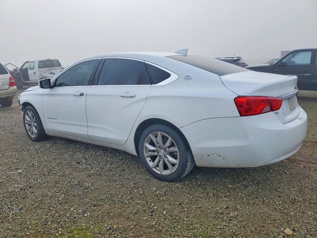2016 Chevrolet Impala Lt - Фото 2