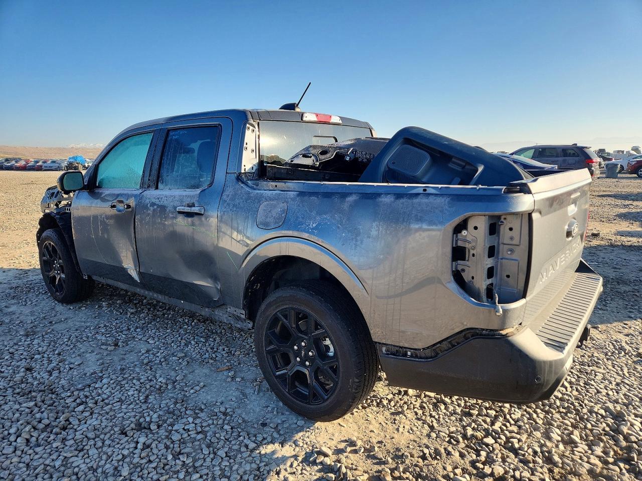 2025 Ford Maverick Lariat - Image 2