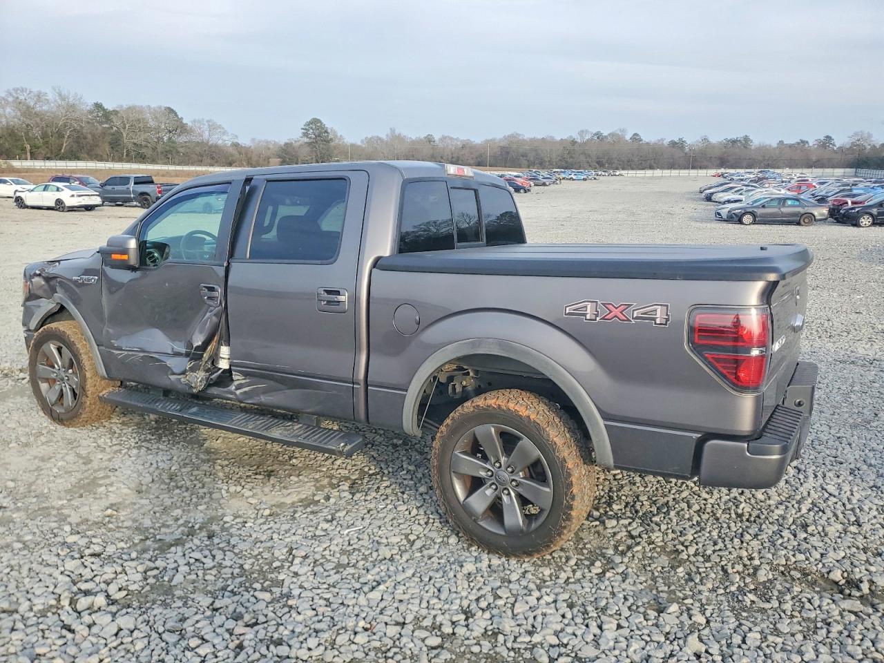2014 Ford F150 Supercrew - Фото 2