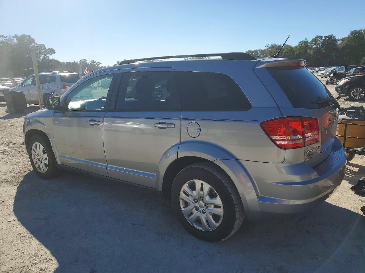 2017 Dodge Journey Se - Фото 2