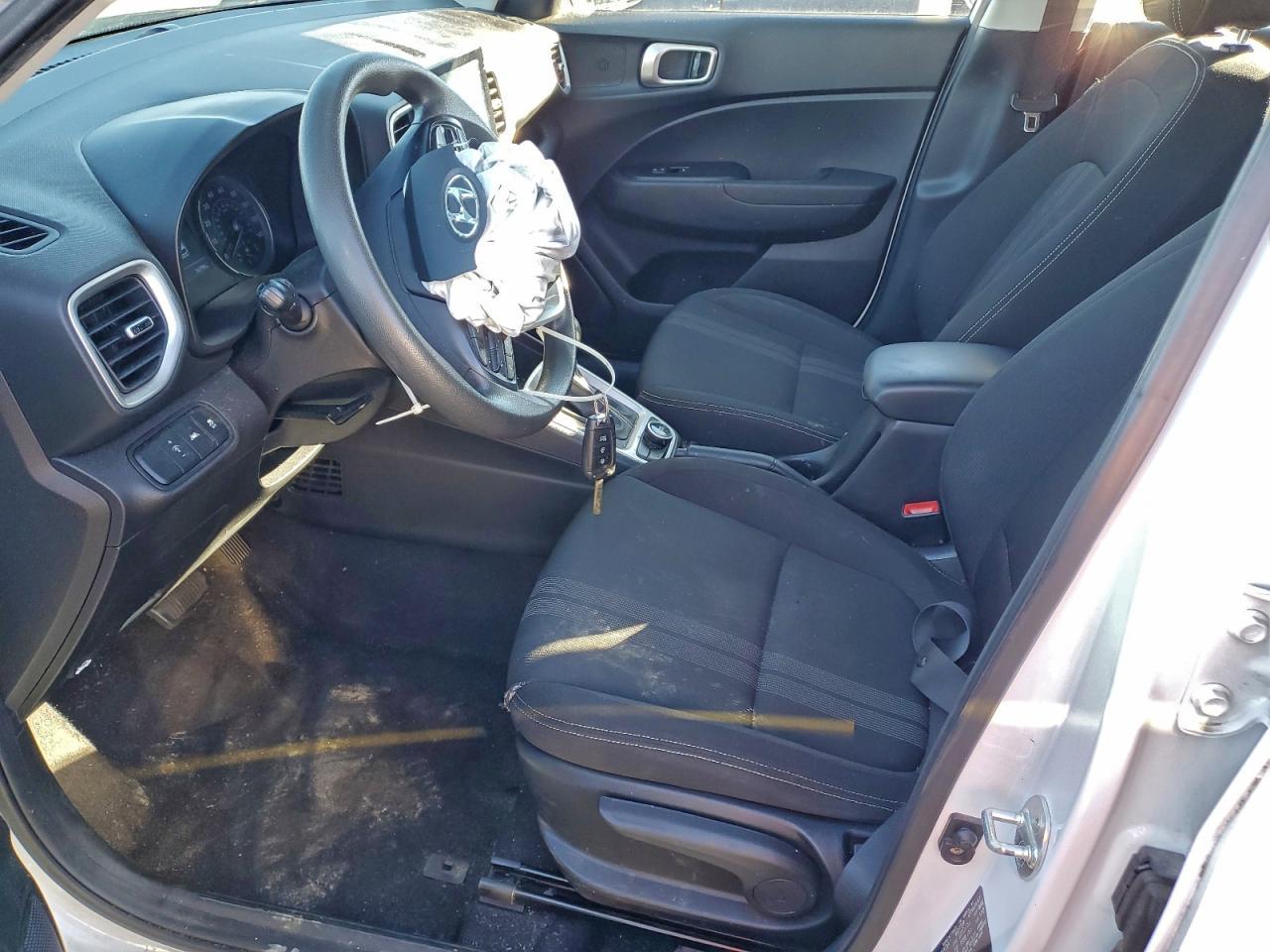 2020 Hyundai Venue Sel - Фото 7