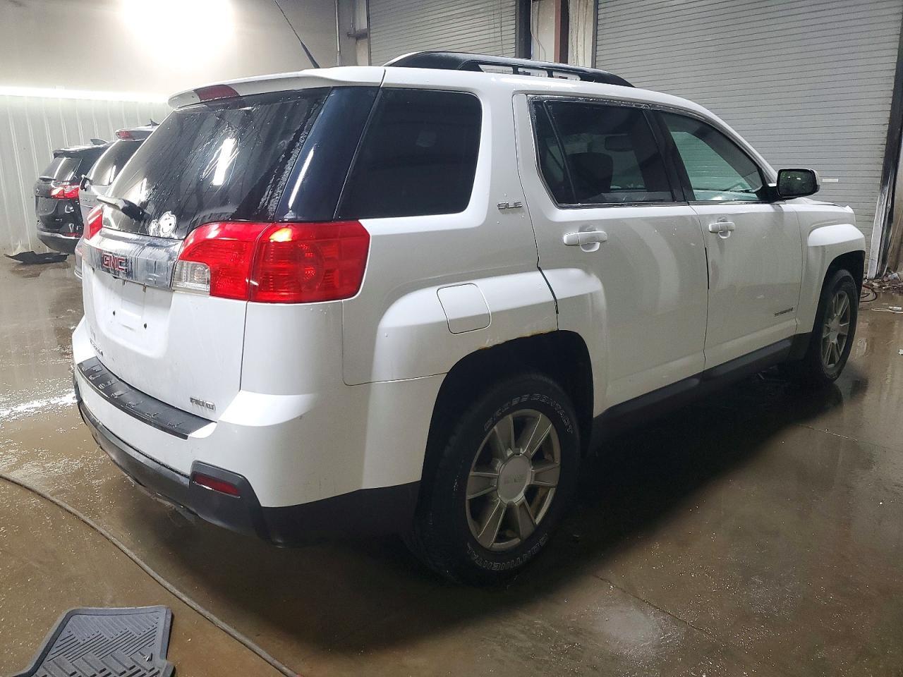2011 GMC Terrain Sle - Фото 3
