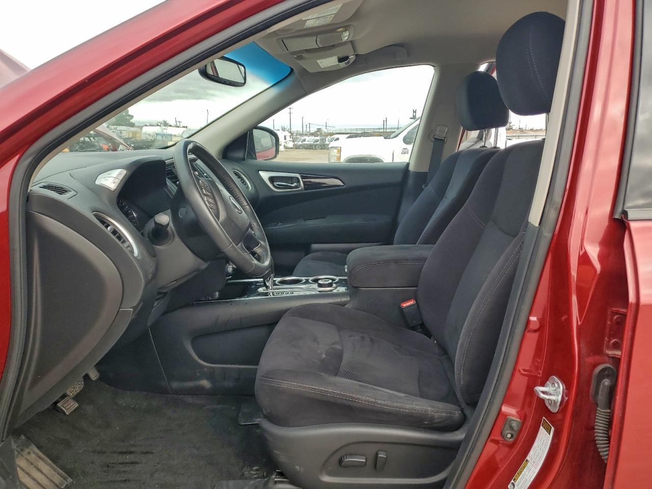 2016 Nissan Pathfinder S - Фото 7