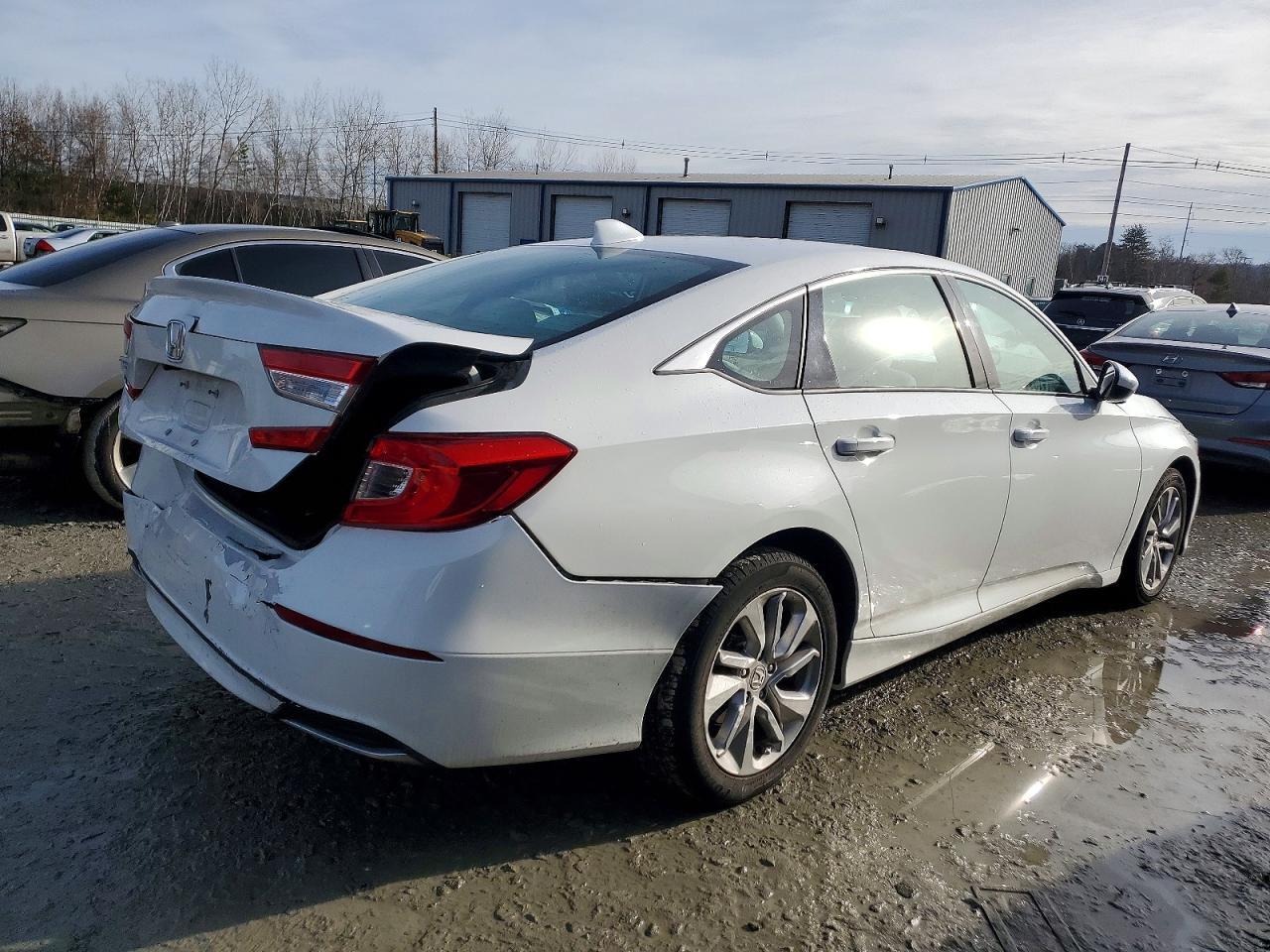 2018 Honda Accord Lx - Image 3
