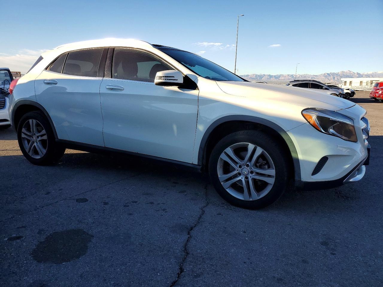 2017 Mercedes-Benz Gla 250 - Фото 4