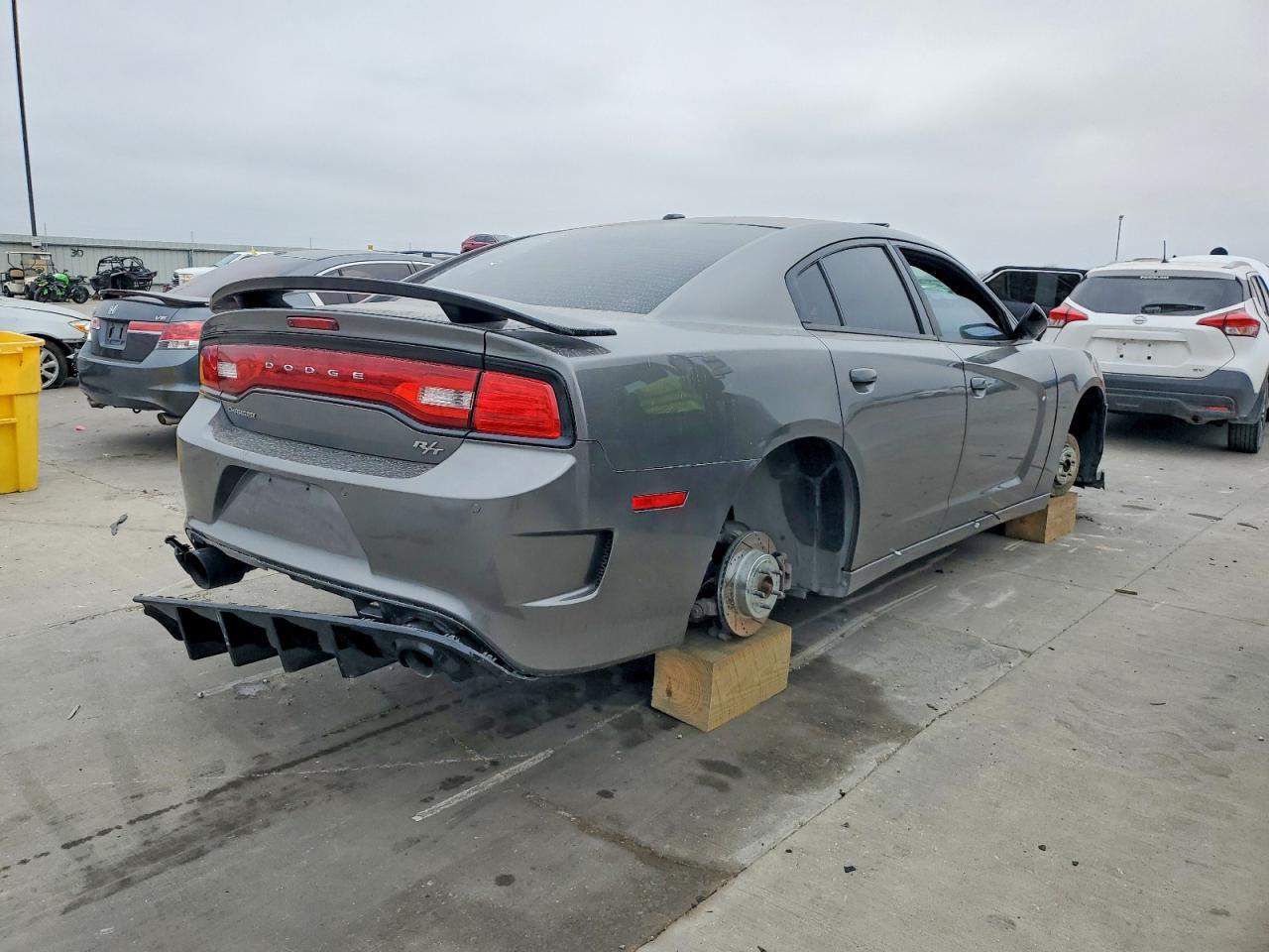 2012 Dodge Charger R - Image 3