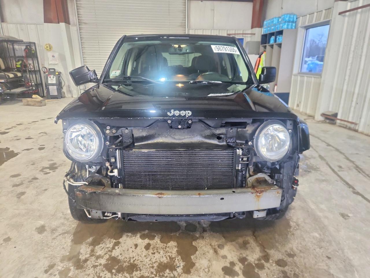 2013 Jeep Patriot Latitude - Фото 5