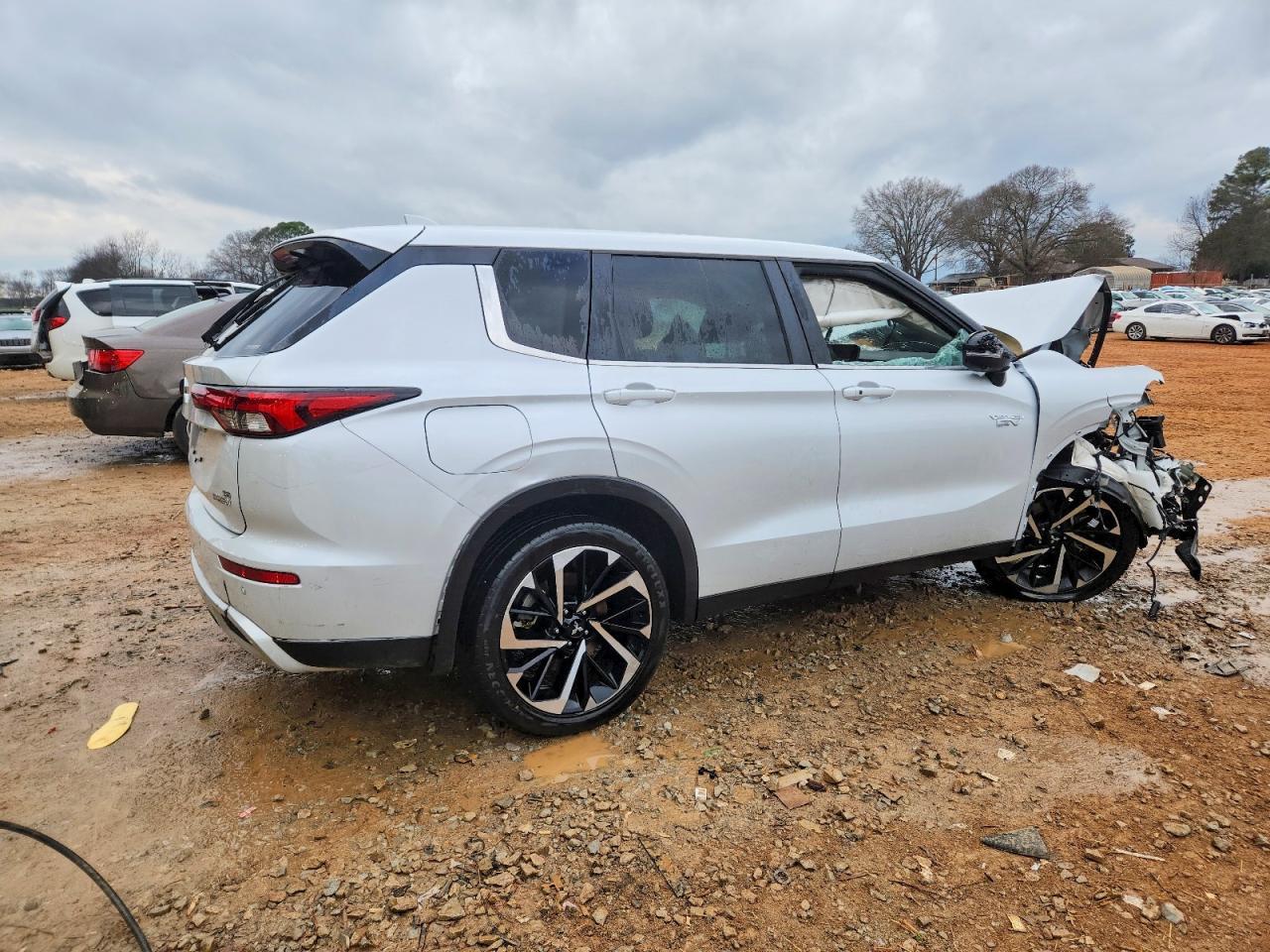 2025 Mitsubishi Outlander Se - Фото 3