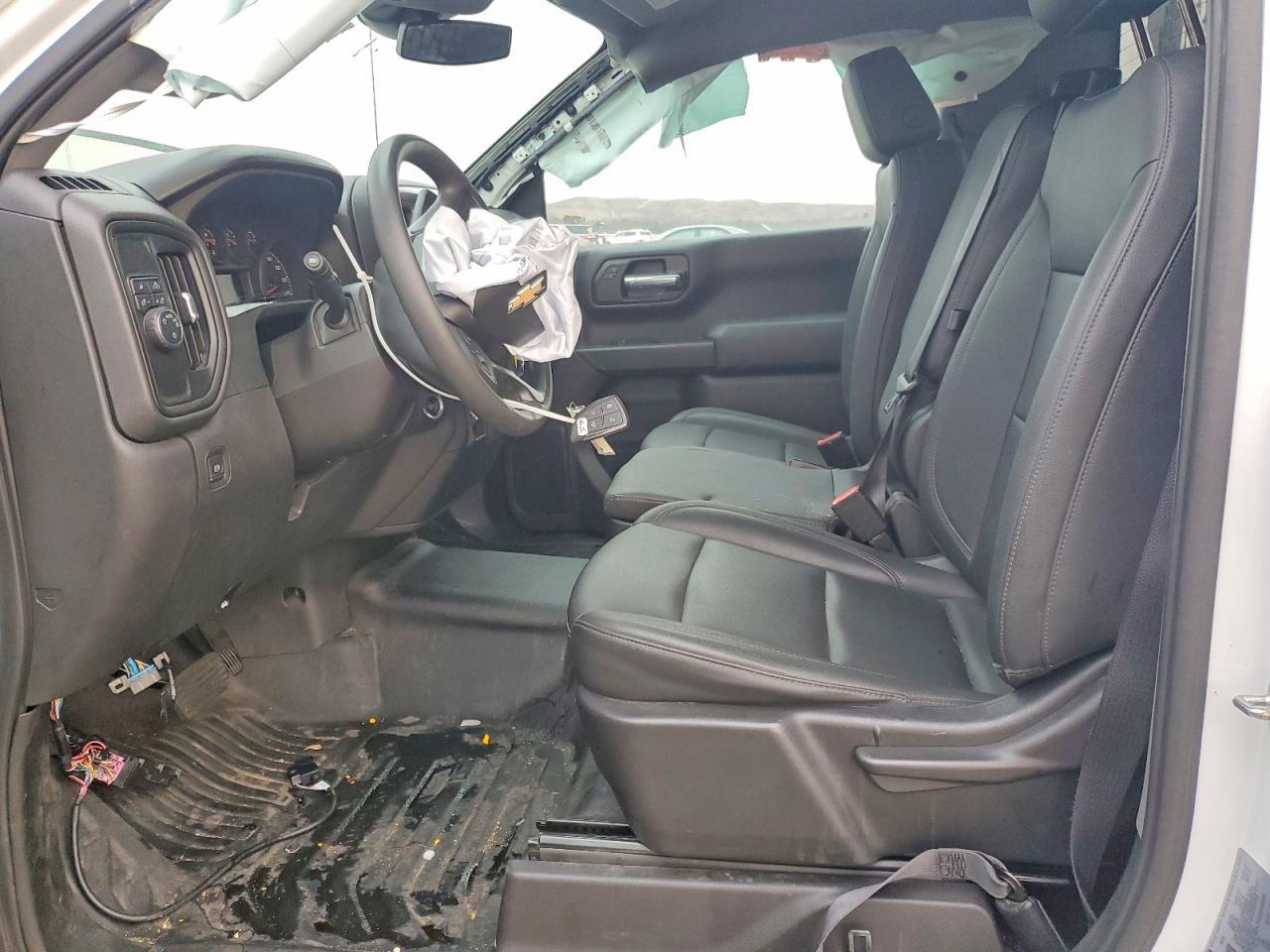 2022 Chevrolet Silverado C1500 - Фото 7
