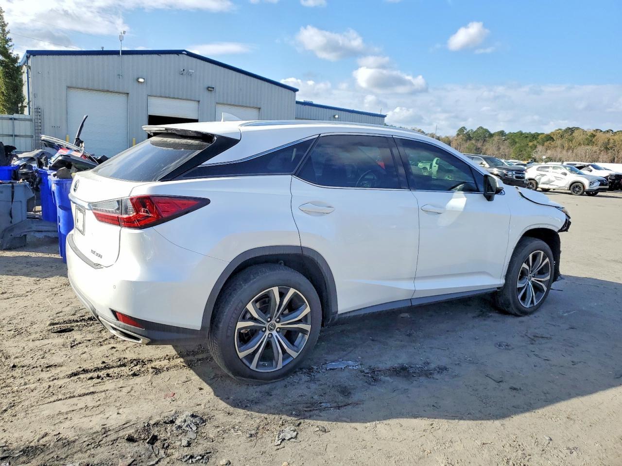 2022 Lexus Rx 350 - Image 3
