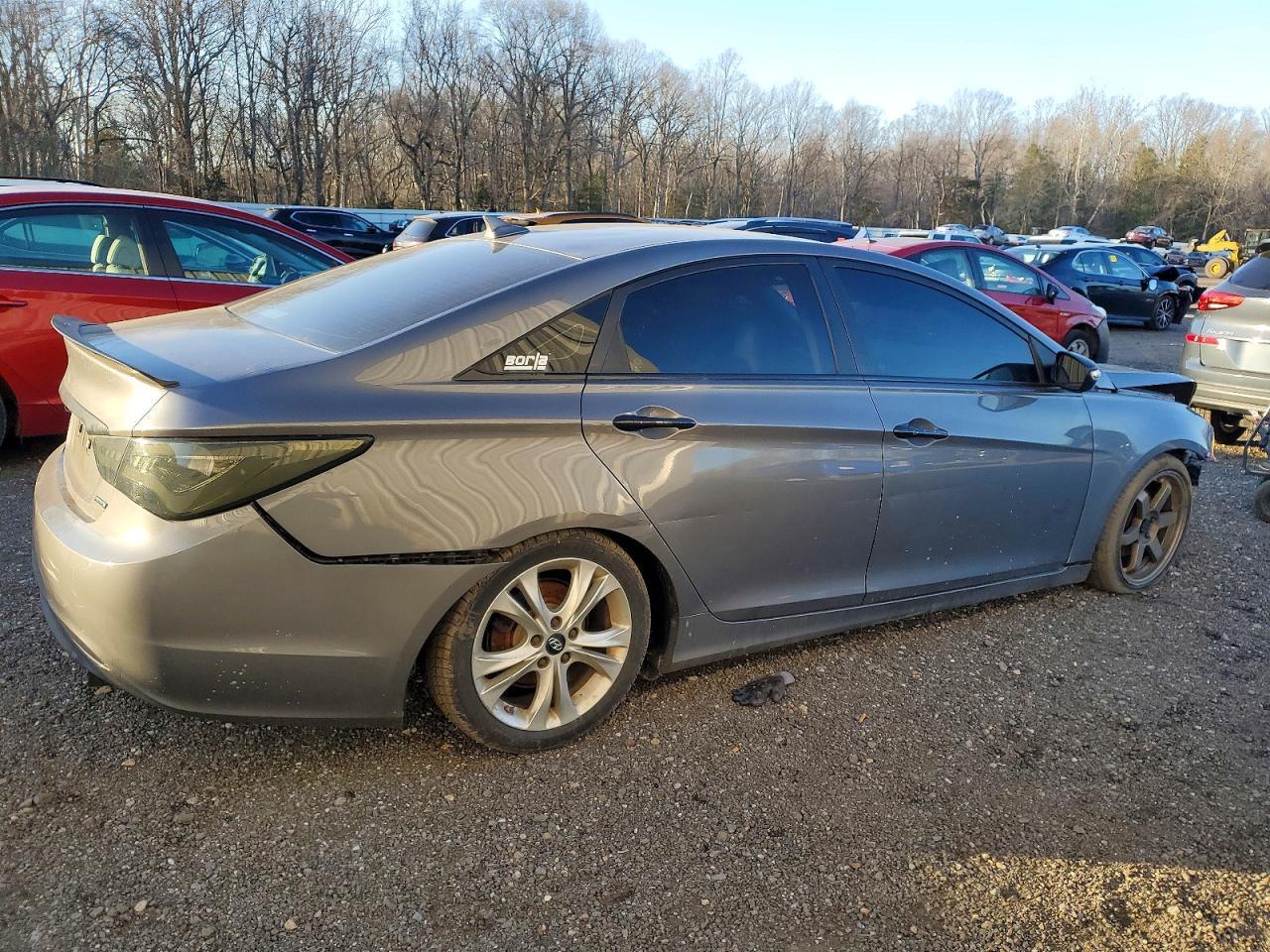 2011 Hyundai Sonata Se - Image 3
