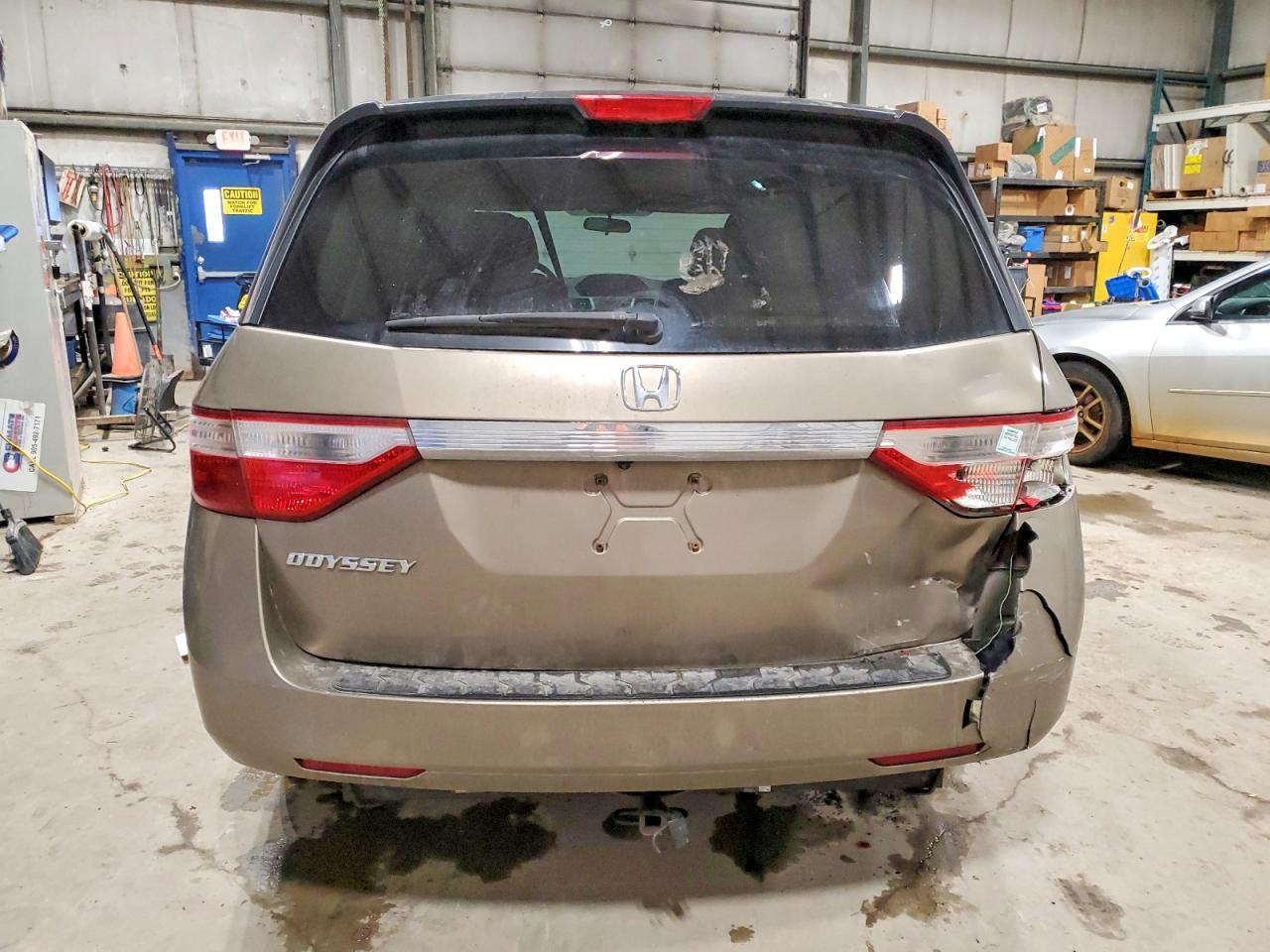 2012 Honda Odyssey Ex - Image 6