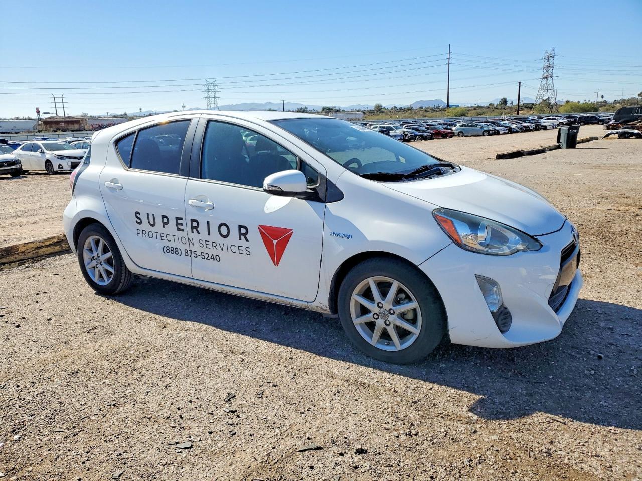 2015 Toyota Prius C Three - Image 4