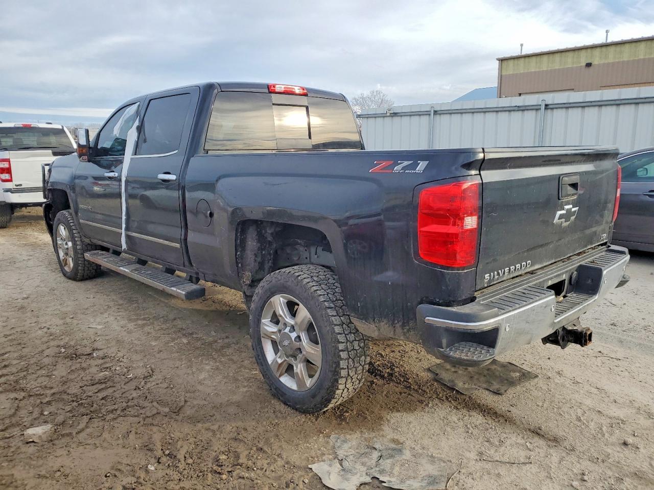 2019 Chevrolet Silverado K2500 Heavy Duty Ltz - Фото 2