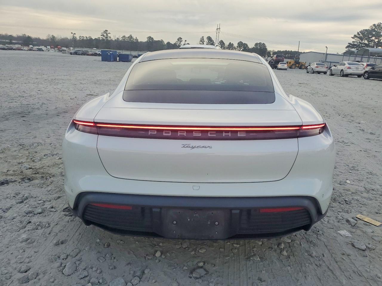 2021 Porsche Taycan - Фото 6