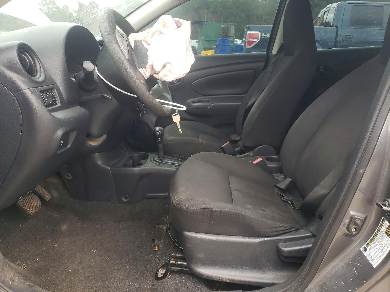 2016 Nissan Versa S - Фото 7