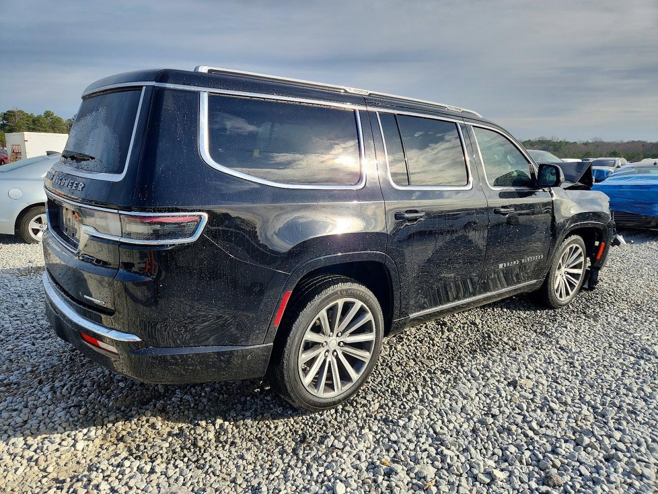 2022 Jeep Grand Wagoneer Series I - Image 3