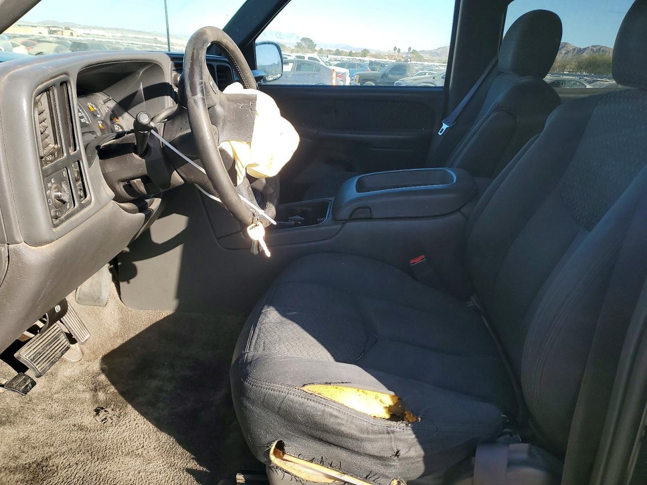 2003 Chevrolet Avalanche C1500 - Image 7