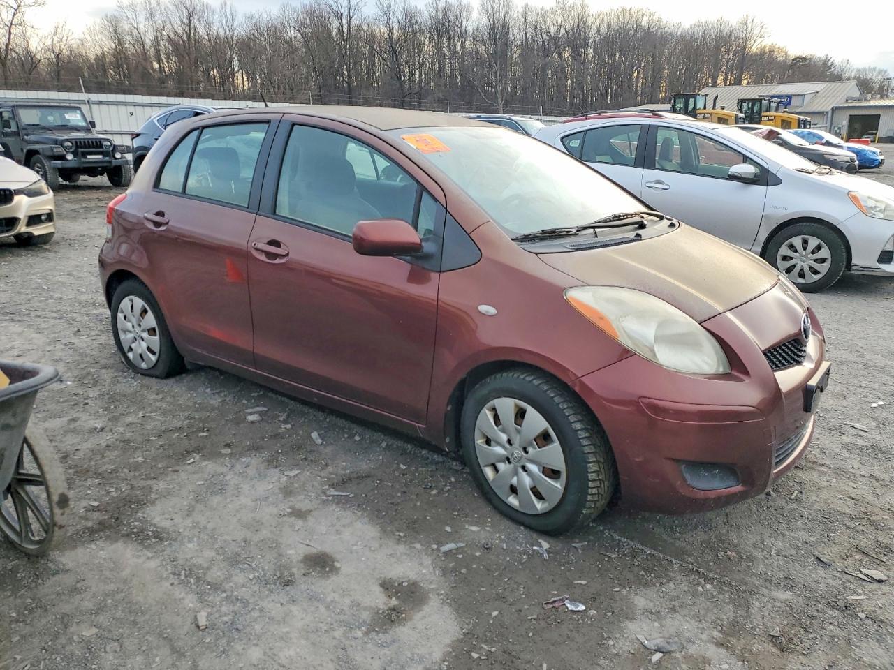 2010 Toyota Yaris - Фото 4
